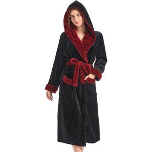 Inner Wish Women Hooded Plush Robe, Fleece Cozy Warm Bathrobe, Black + Burgundy